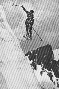  Švicar Walter Amstutz med prečnim skokom na vesini okoli 1930.