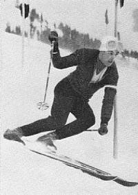  Avstrijka Christl Haas je bila olimpijska zmagovalka v smuku leta 1964 v Innsbrucku, vendar je bila tudi odlična v slalomu.
