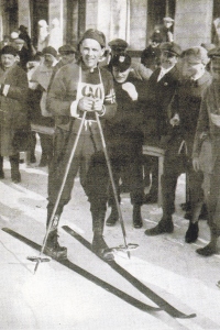  Torleif Haug na cilju v Chamonixu leta 1924.