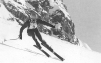  Jean-Claude Killy je nadaljeval slavo in uspehe francoskih alpskih smučarjev, ko je osvojil poleti leta 1966 zlato kolajno v smuku v Portillu v Čilu in nato vse tri kolajne v smuku, veleslalomu in slalomu na ZOI 1968 v Grenoblu na pobočjih Chamroussa. Toni Sailer ni več bil sam s tremi odličji v lapskem smučanju na istih igrah.