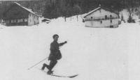 Francoz Alfred Couttet se je lahko primerjal z Norvežani po izvedbi telemark zavoja (1911).