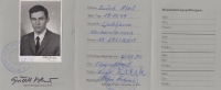 Slovenca Jože Uršič in Aleš Guček sta prva opravila izpit za nemškega učitelja smučanja na povabilo nemškega Zbora učiteljev smučanja (1970).