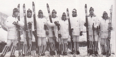 Alpska olimpijska reprezentanca, Lake Placid, 1980 (z leve): Janez Zibler, Boris Strel, Anja Zavadlav, Bojan Križaj, Metka Jerman, Jože Kuralt, Jure Franko in Nuša Tome, edina s francoskimi smučmi Rossignol.