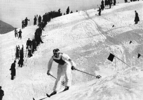 ek na 18 km je pripadal Švedu Eriku-Augustu Larssonu (GA-PA, 1936).